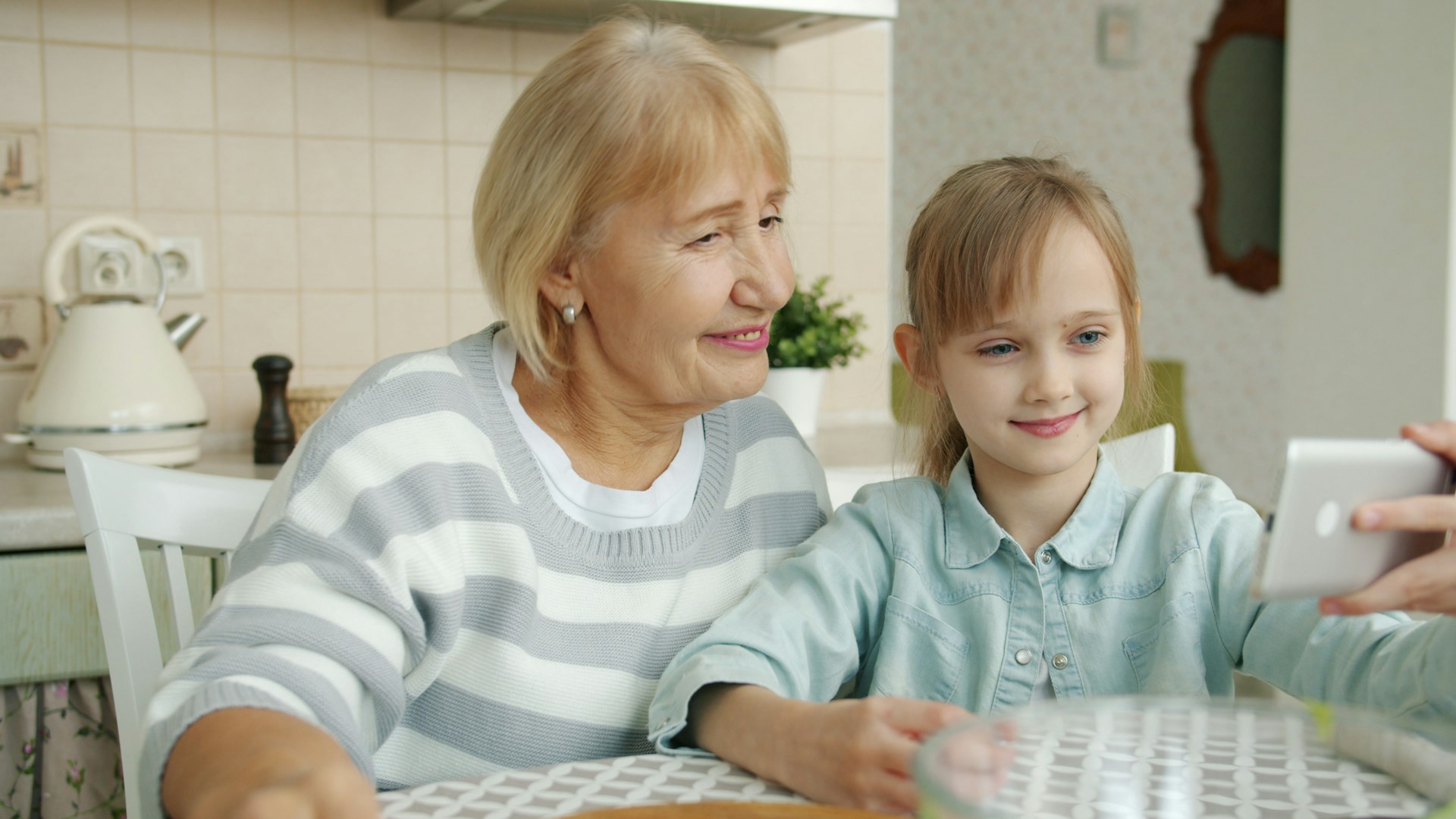 Quelques conseils pour rester en contact avec vos petits-enfants