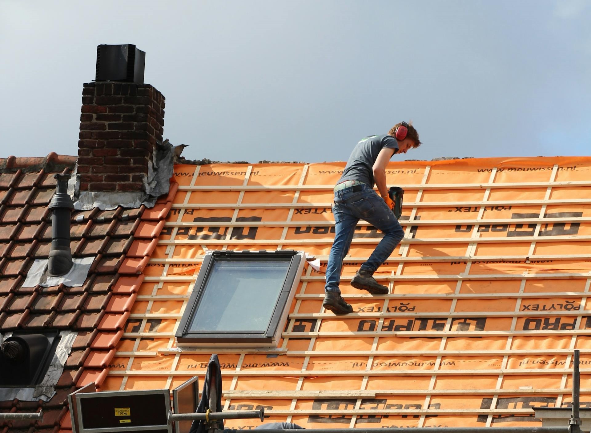 The Ultimate Guide to Properly Installing a Roof Underlayment