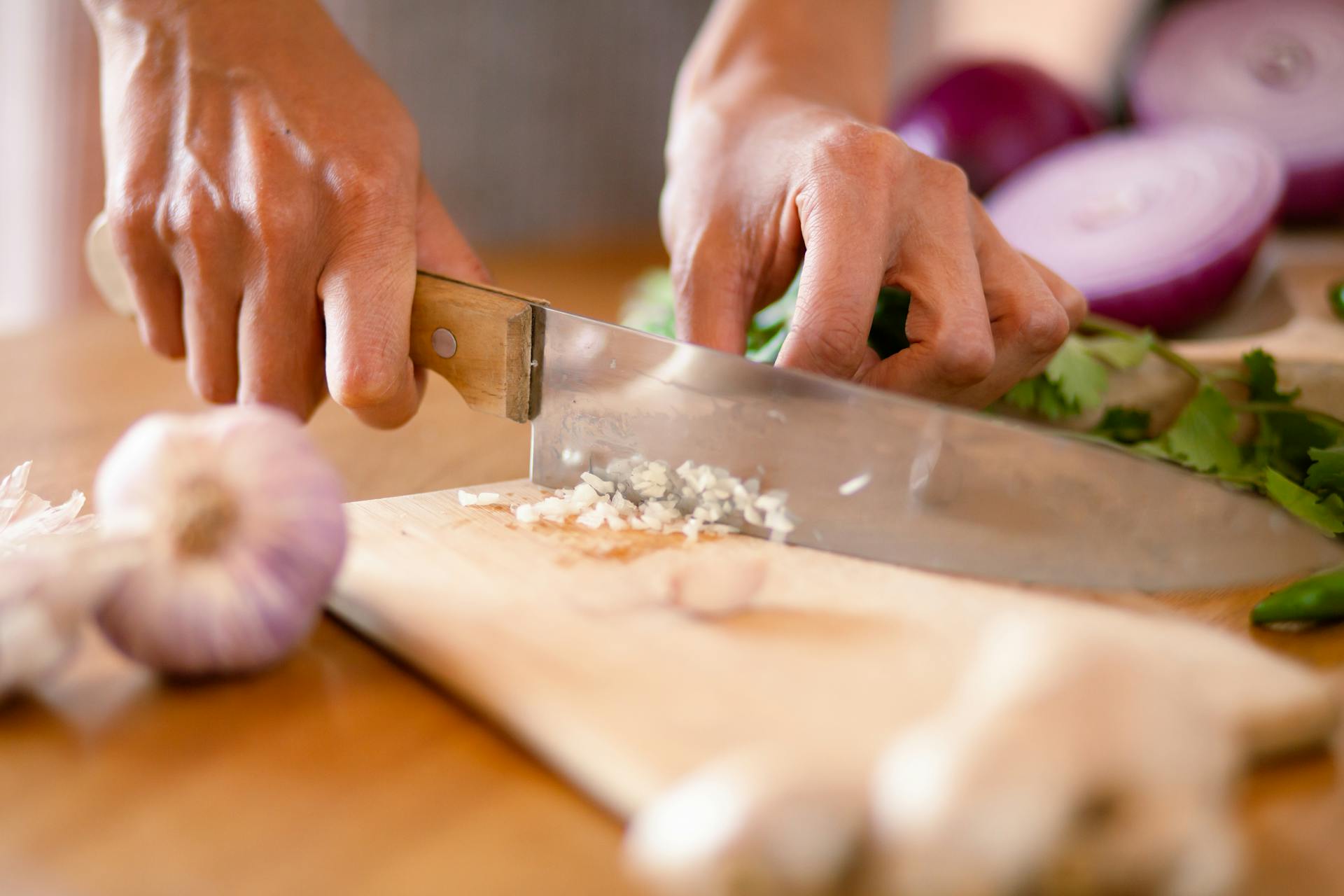 How to Improve Digestion of Garlic: Tips and Tricks